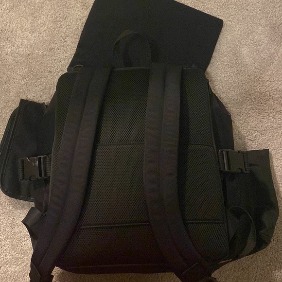 BEIS Bags Euc Beis The Backpack Diaper Bag Poshmark